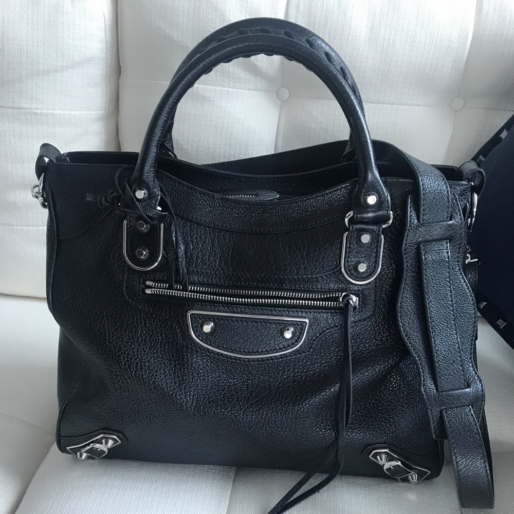 ❌SOLD❌BALENCIAGA Velo, Chèvre Silver Metallic Edge